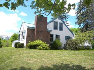 148 Madison Ave, Skowhegan, ME 04976