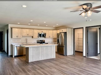 106 34th Ave W, Spencer, IA 51301