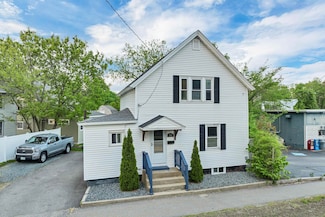 158 N State St, Concord, NH 03301