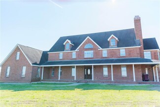 698 Thorn Trace, Montgomery, AL 36105