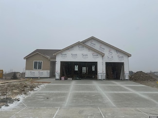 2185 Heathrow Ave, Casper, WY 82609