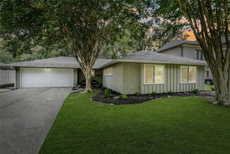 5242 Creekbend Dr, Houston, TX 77096