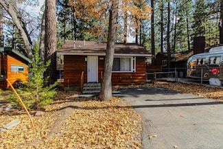 857 Fir St, Big Bear Lake, CA 92315