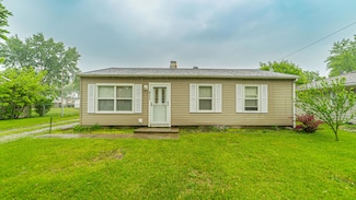411 Prairie St, Crown Point, IN 46307
