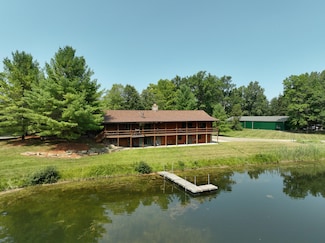 9008 N Meridian Rd, Elsie, MI 48831
