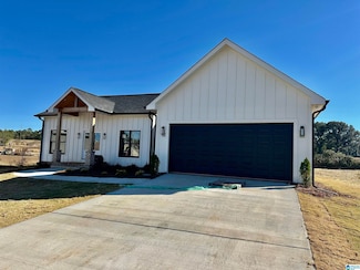 739 Waterford Way, Jacksonville, AL 36265