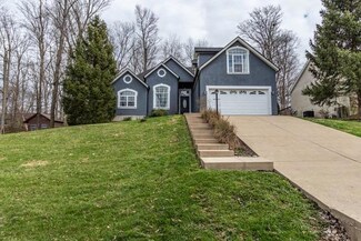 1717 Brook Ridge Circle Dr, Lawrenceburg, IN 47025