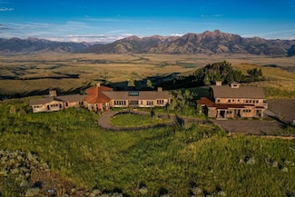 190 Sagittarius Place, Emigrant, MT 59027