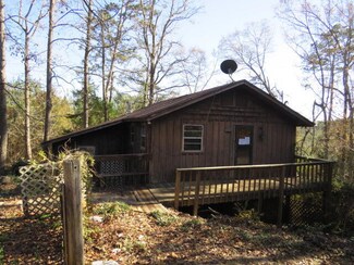 5558 Dogwood Dr NE, Thomson, GA 30824