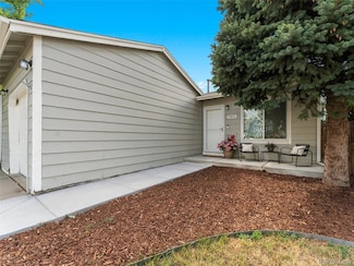 17411 E Layton Dr, Aurora, CO 80015