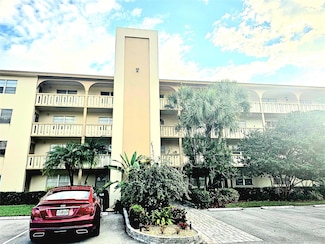 2305 Lucaya Ln Unit B4, Coconut Creek, FL 33066