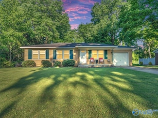 11416 Hillwood Dr SE, Huntsville, AL 35803