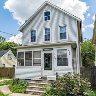 316 W Main St, Bound Brook, NJ 08805