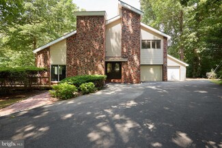 111 Chesterfield Ct, Locust Grove, VA 22508