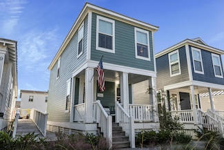 2207 Government St, Ocean Springs, MS 39564