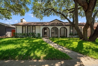 424 Fenwick Dr, San Antonio, TX 78239