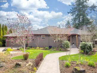 3270 SW Vista Dr, Portland, OR 97225