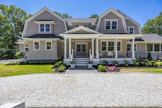 8 Darylane, Falmouth, MA 02556