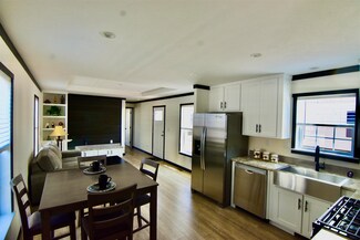 86 Nh Route 4a Unit 8L, Lebanon, NH 03766