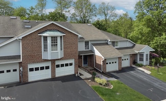 4269 Wimbledon Dr, Harrisburg, PA 17112