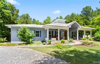 14605 Longview Ln, Northport, AL 35475