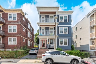67 Whitten St, Dorchester, MA 02122