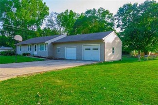 424 Atlantic St, Birmingham, MO 64161