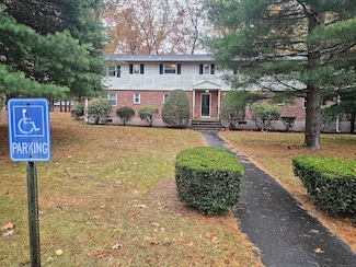 474 Oak Ave Unit 74, Cheshire, CT 06410