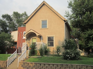 1341 S 27th St, Omaha, NE 68105