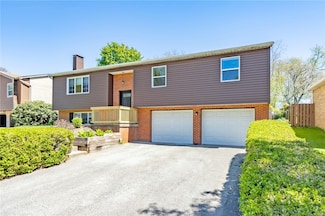 1004 Mcallister Dr, New Kensington, PA 15068