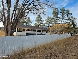 1224 Pinedale Rd, Pinedale, AZ 85934