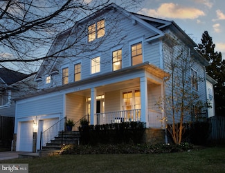 3316 Shepherd St, Chevy Chase, MD 20815