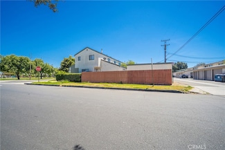 2702 S Shelton St Unit C, Santa Ana, CA 92707