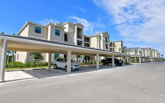 17520 Gawthrop Dr Unit 203, Lakewood Ranch, FL 34211