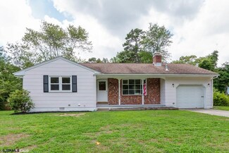 26 Pacific Ave, Marmora, NJ 08223