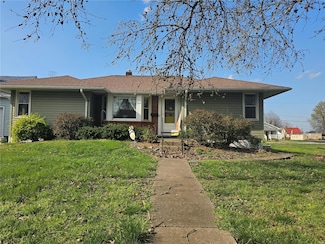 609 W Broadway, Steeleville, IL 62288