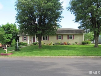 1810 Tanglewood Dr, Mount Vernon, IN 47620