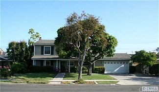 2043 S Capella Ct, Costa Mesa, CA 92626