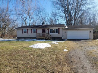 1955 Roosevelt Hwy, Hilton, NY 14468