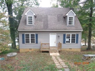 5643 Lakeview Rd, Quinton, VA 23141