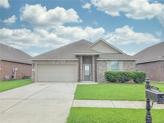 3167 Baywood Ave, Lake Charles, LA 70607