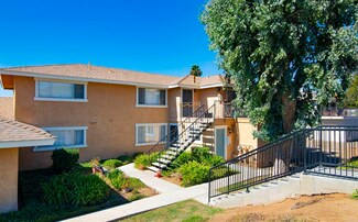 1254 Monique Ct, Vista, CA 92084