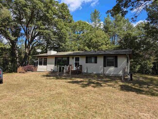 3686 9th Ave, Wisconsin Dells, WI 53965
