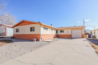 1324 Mckinley Ave, Alamogordo, NM 88310