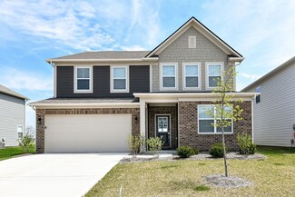 2296 S Carlota Dr, New Palestine, IN 46163