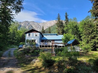 18026 Little Goat Ridge Rd, Haines, AK 99827