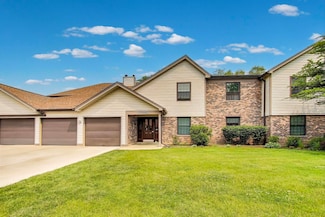 738 Hapsfield Ln Unit 7A2, Buffalo Grove, IL 60089