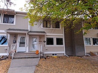 930 Cedar St, Chadron, NE 69337