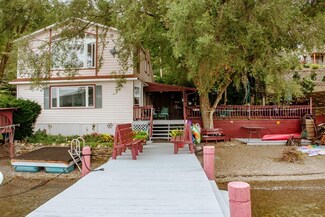 10415 E Lake Rd, Hammondsport, NY 14840