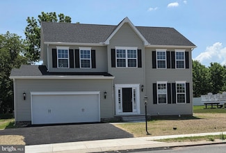 2614 Village Rd, Dover, PA 17315